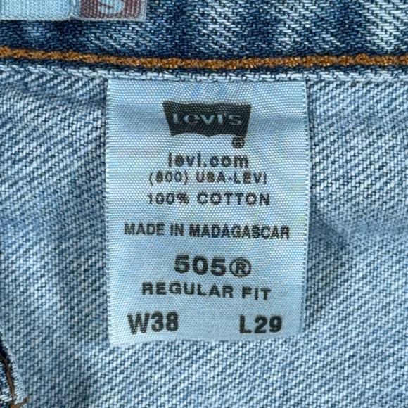 Vintage 505 Levis Jeans Mens 35x28 Blue Regular Light Wash Denim 38x29 Tag Y2K - Picture 5 of 11